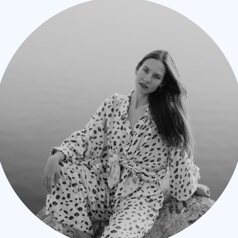 Анна — Зарядка и активности